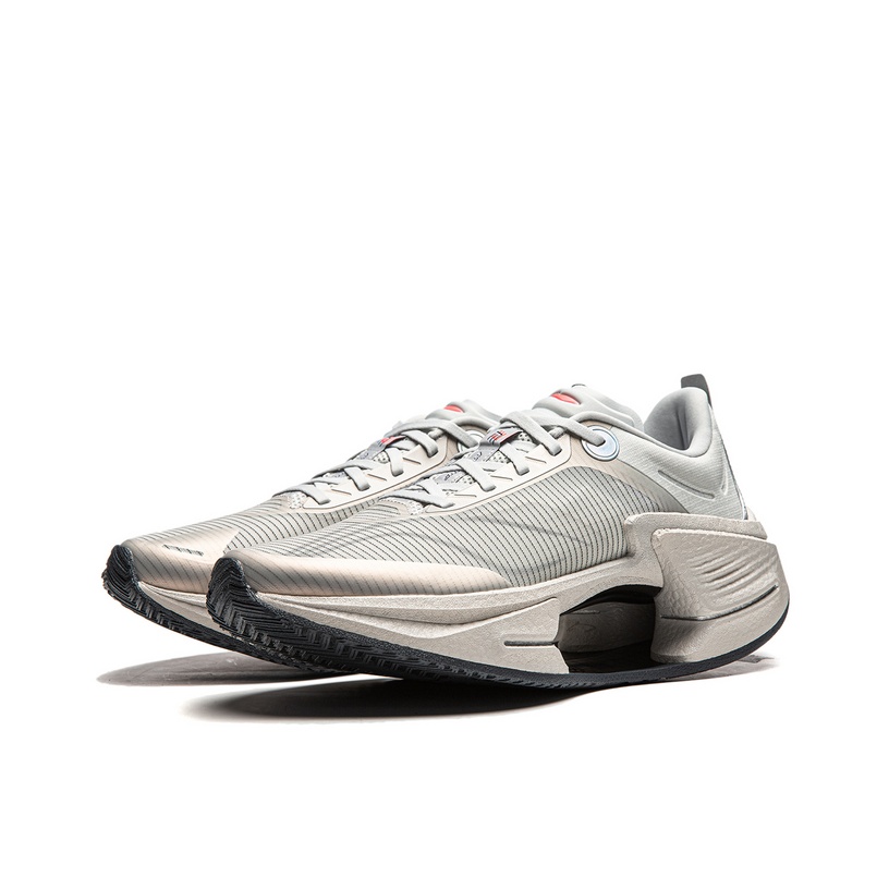 Li Ning Wade Shadow 3 ESSENTIA - Men Shoes Essentials reseña y precio