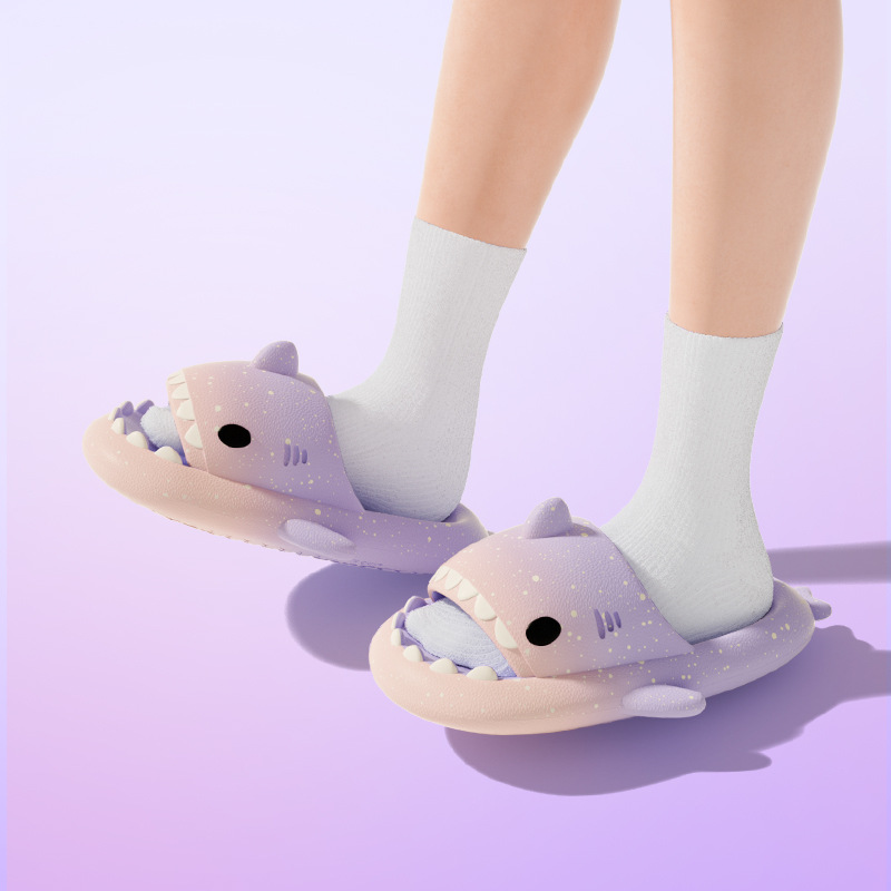 Bonitas zapatillas de tiburón  - Men'S Shoes To Women'S reseña y precio
